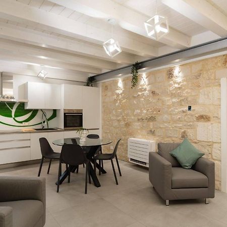 Lovely Modern Apartment موديكا المظهر الخارجي الصورة
