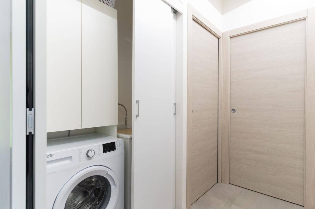Lovely Modern Apartment موديكا المظهر الخارجي الصورة