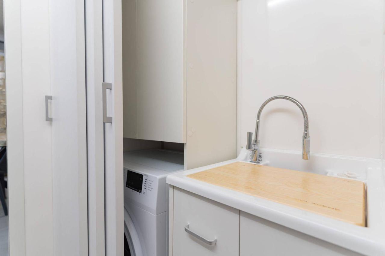 Lovely Modern Apartment موديكا المظهر الخارجي الصورة